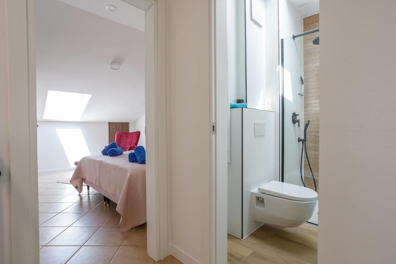 Apartmen Plus U Centru Blizu Plaze Njivice Ngoại thất bức ảnh
