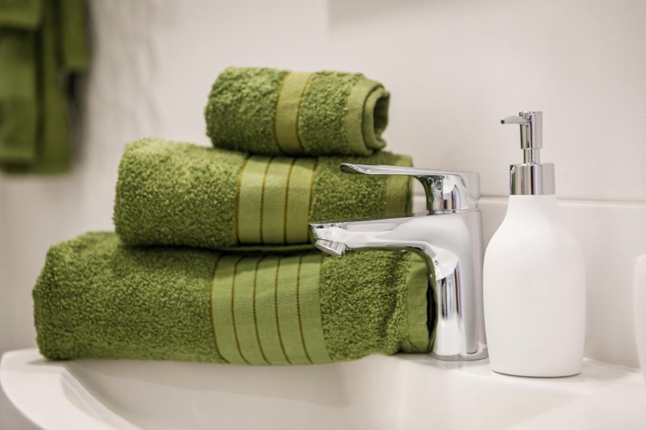 Apartmen Plus U Centru Blizu Plaze Njivice Ngoại thất bức ảnh